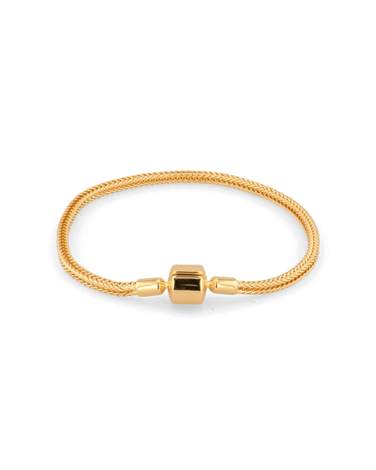 Image of Bracelets. Product name - La Mode Gold Spiga Chain Bracelet in colour by brand - LAVANA