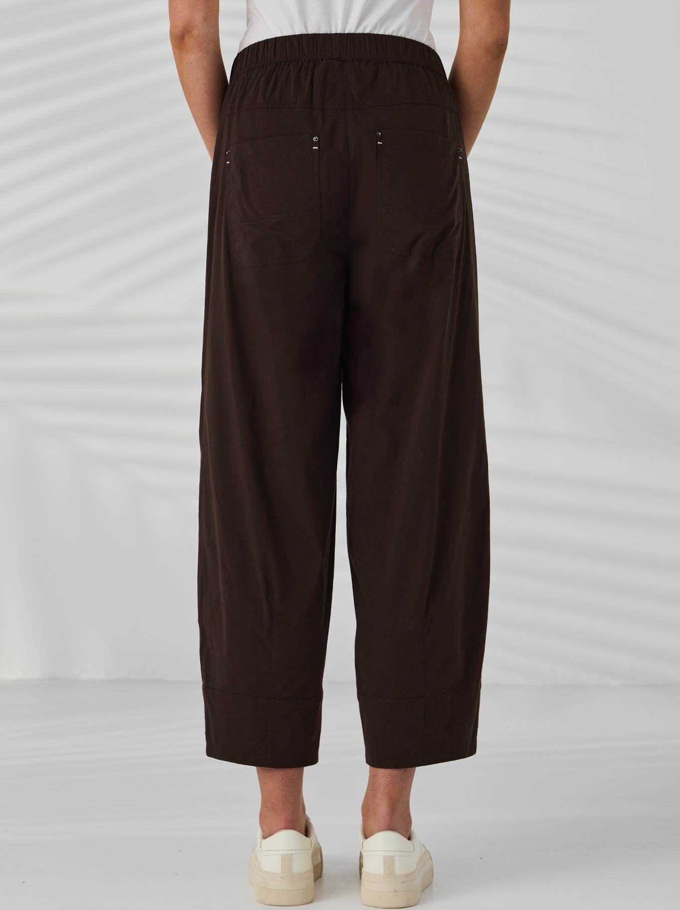 Lania The Label Barrel Pant (Cocoa)