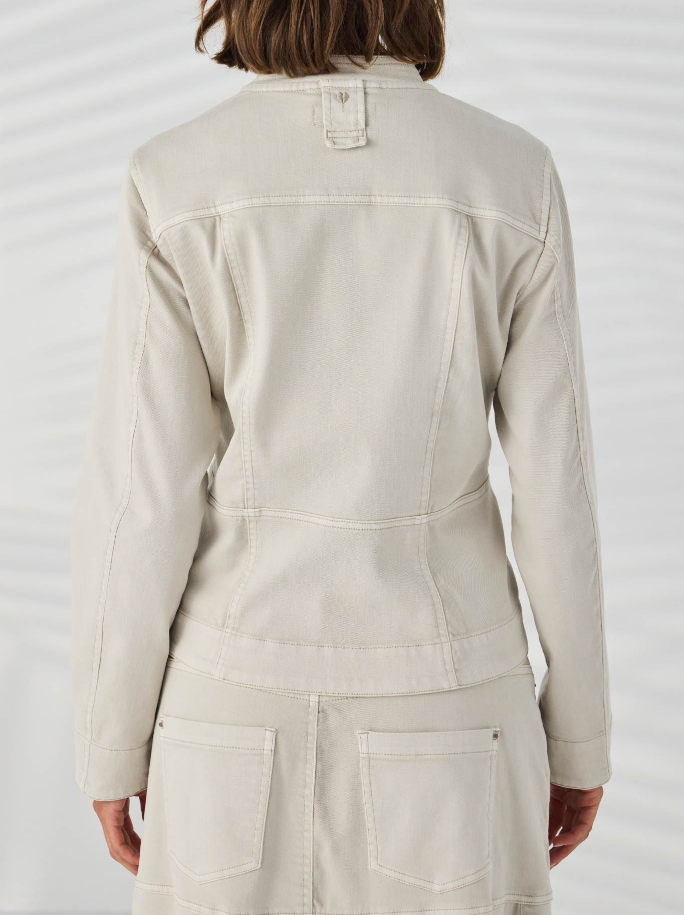 LANIA THE LABEL STRAND JACKET (Almond)