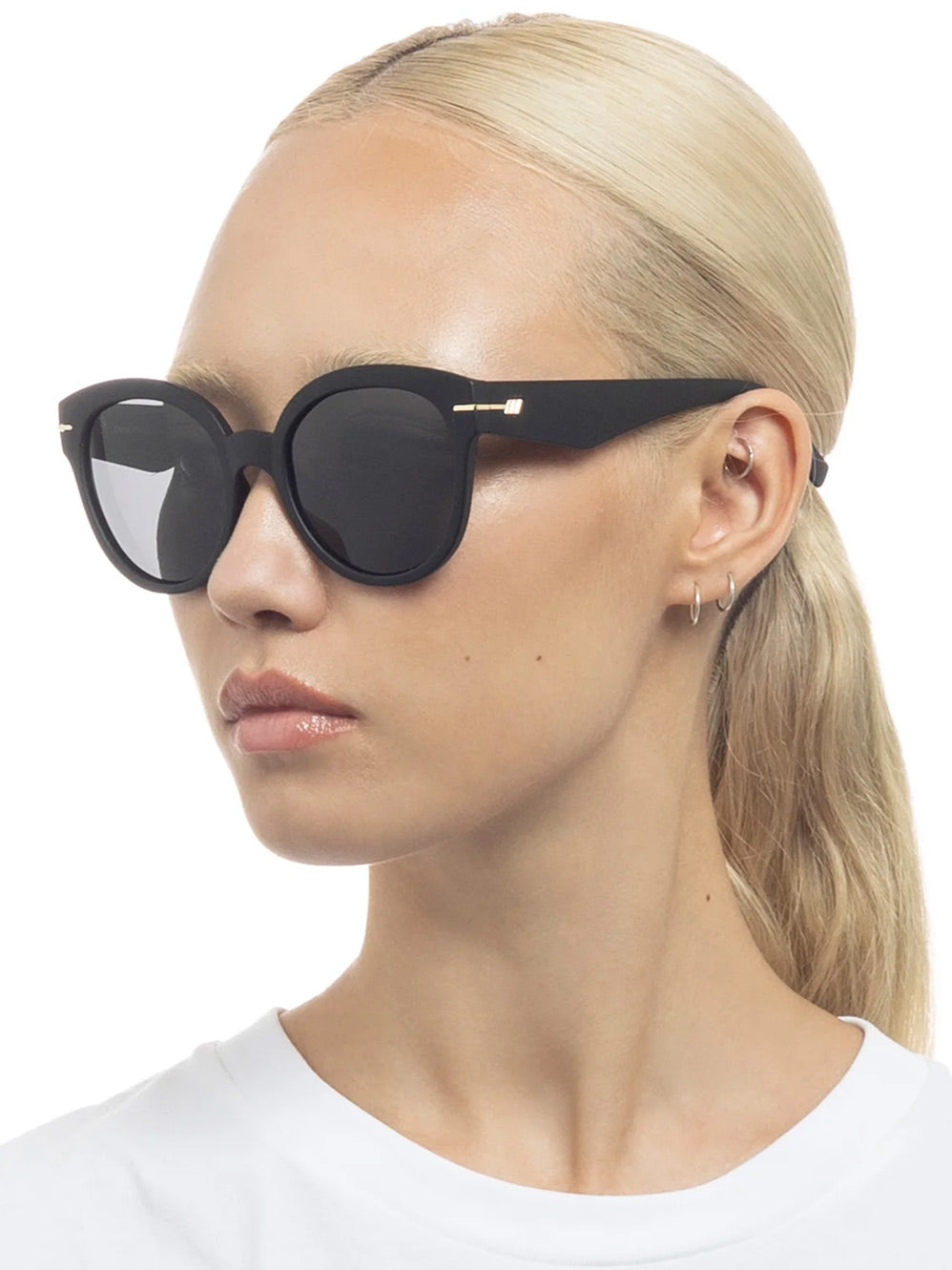 LE SPECS CAPACIOUS SUNGLASSES (Matte Black)