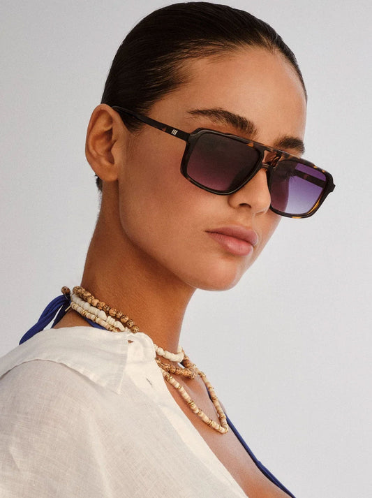 LE SPECS LE GARS SUNGLASSES (Tortoise)
