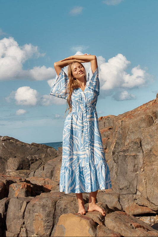 Image of Dresses. Productname: Betty Basics Moxie Dress Blue Abstract Print in Blue Abstract Print colour by brand - Betty Basics