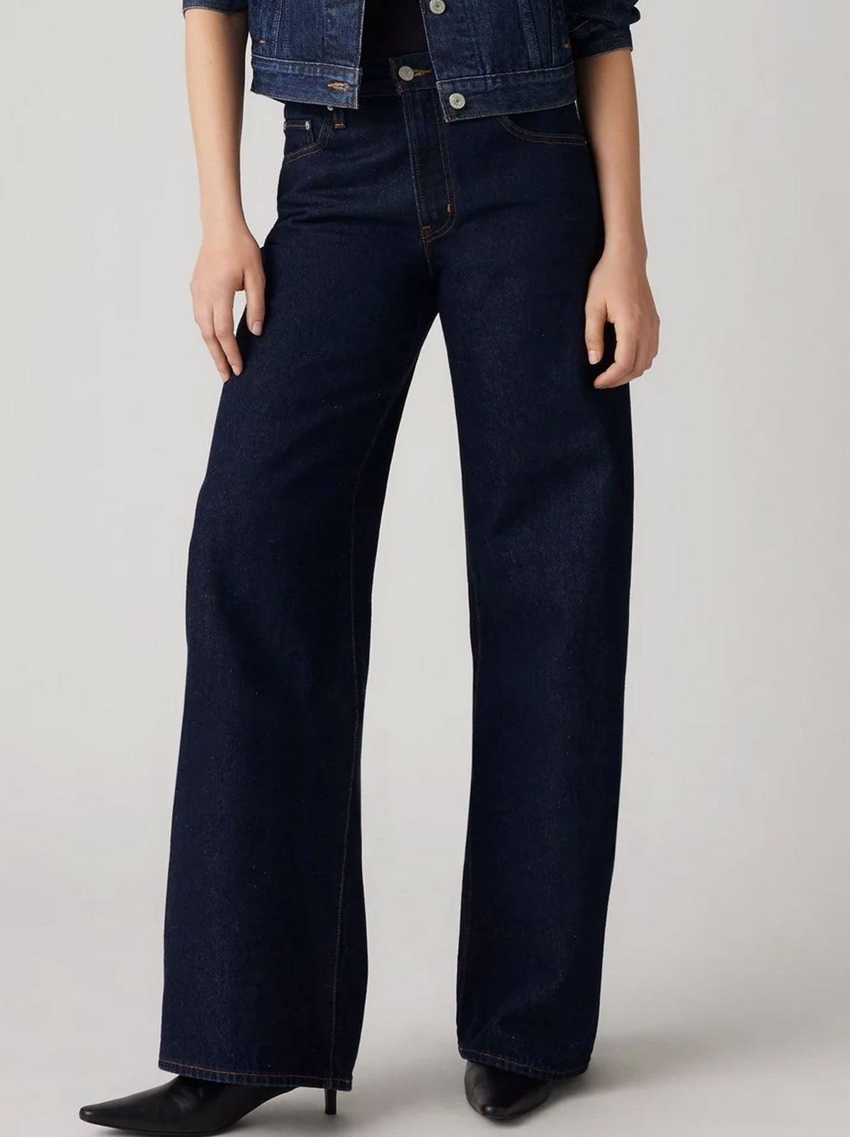 Image of Jeans. Product name - LEVI'S XL STRAIGHT JEAN in Nice Dreams colour by brand - Levis