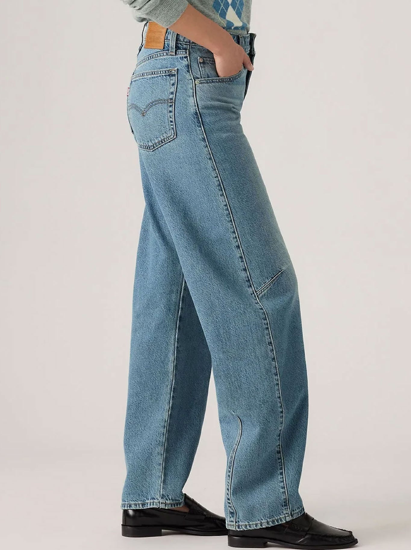 LEVI'S BAGGY DAD BARREL JEAN (Easy Days)