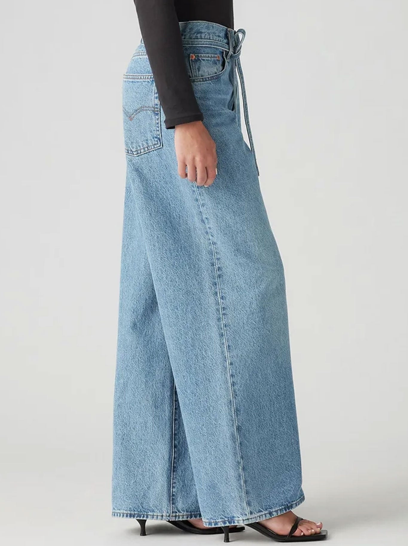 LEVI'S XL STRAIGHT JEAN (Thanks Friend)