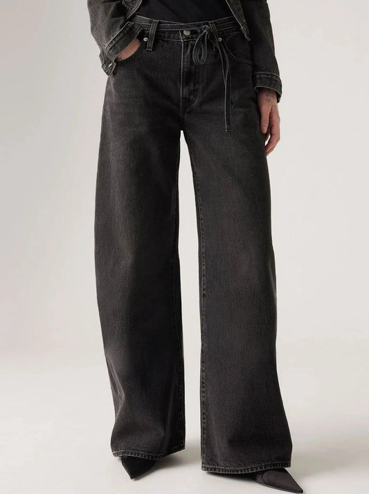 Image of Jeans. Product name - LEVI'S XL STRAIGHT JEAN in Influential Lady colour by brand - Levis