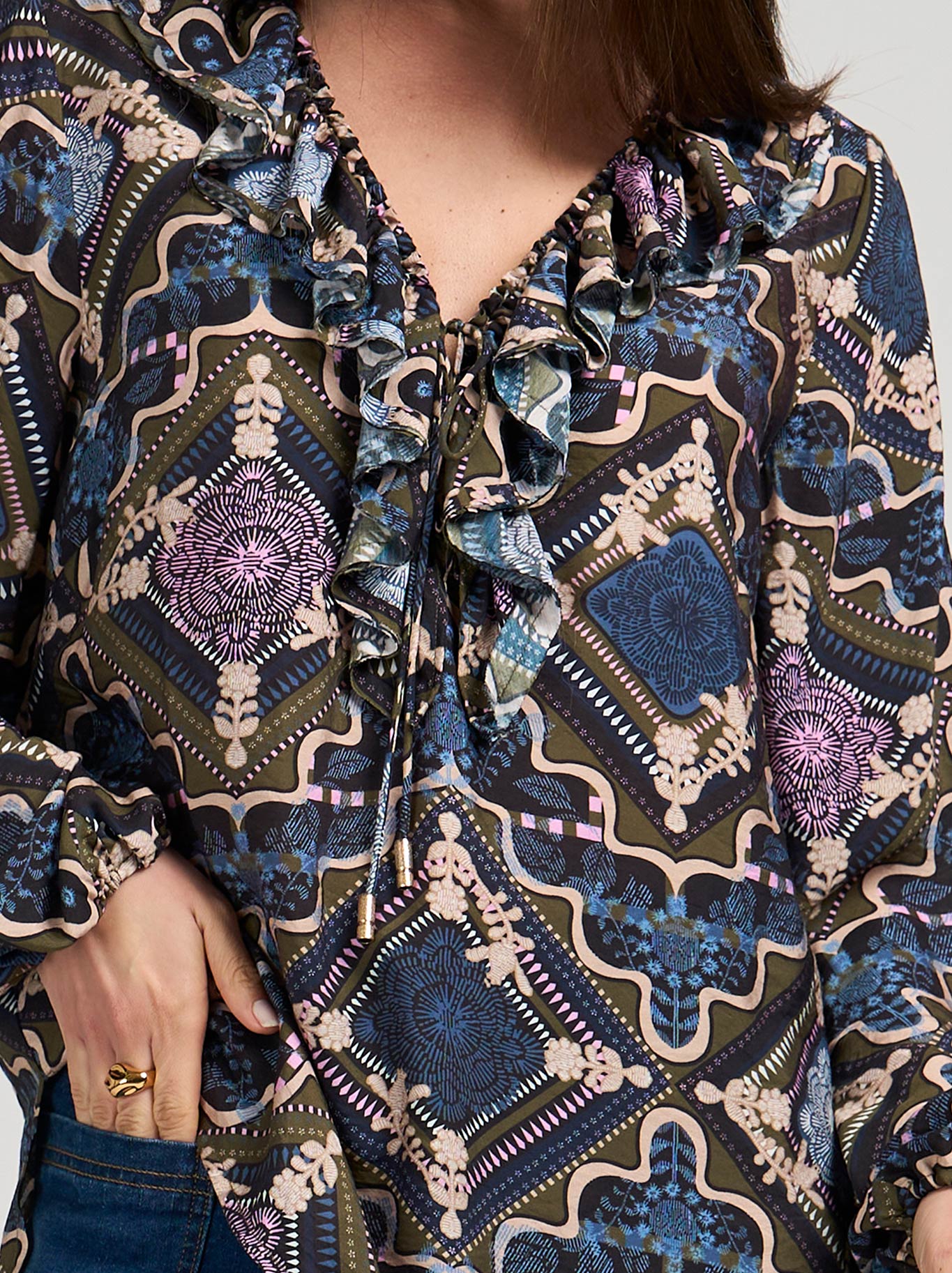 LOOBIE'S STORY REGALIA BLOUSE (Olive)