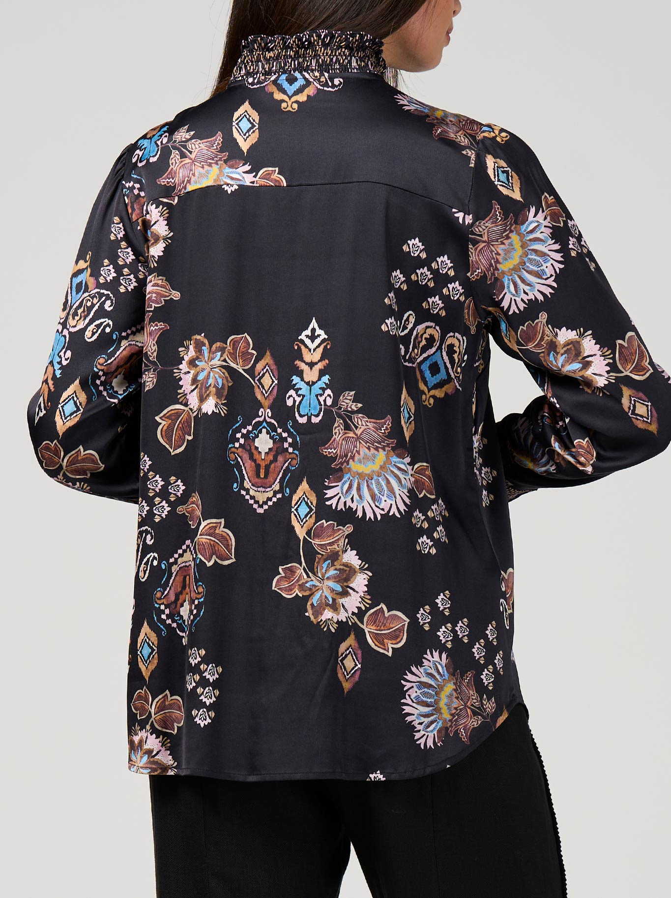 LOOBIE'S STORY GILDED LOTUS SHIRT (Black)