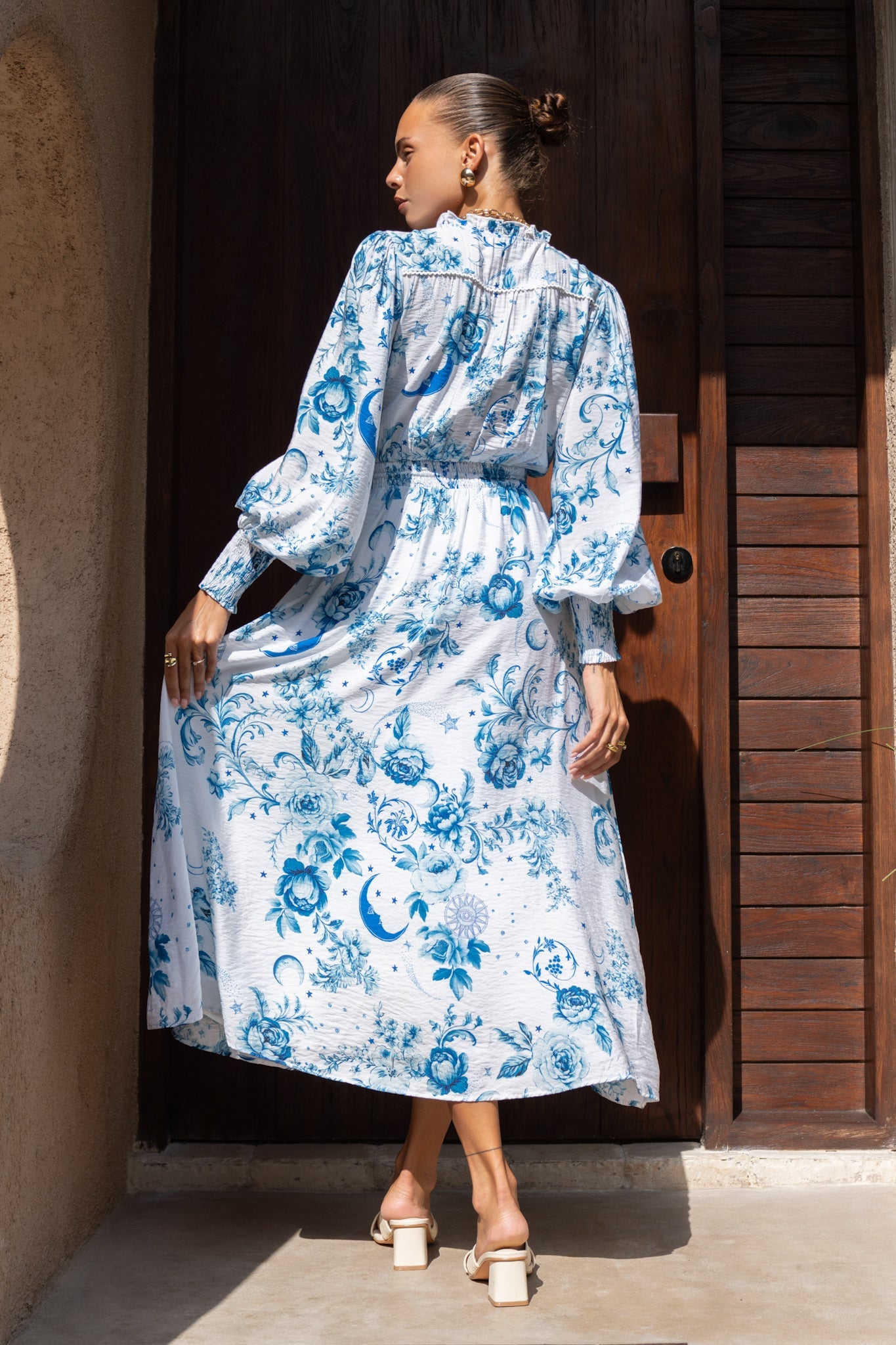 Heychic Lorellina Floral Long Sleeve Button Maxi Dress (Blue)