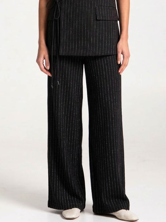 Image of a model wearing Pants. Productname: LOUNGE THE LABEL ROATAN PANT in Pinstripe colour by brand - Lounge