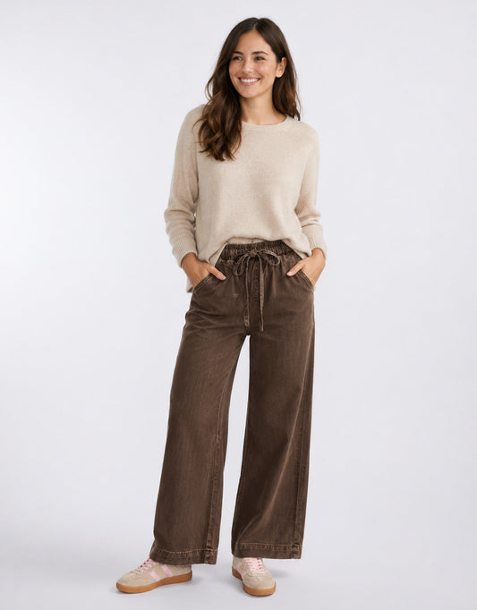 Country Lucia Tencel Denim Jean (Chocolate)