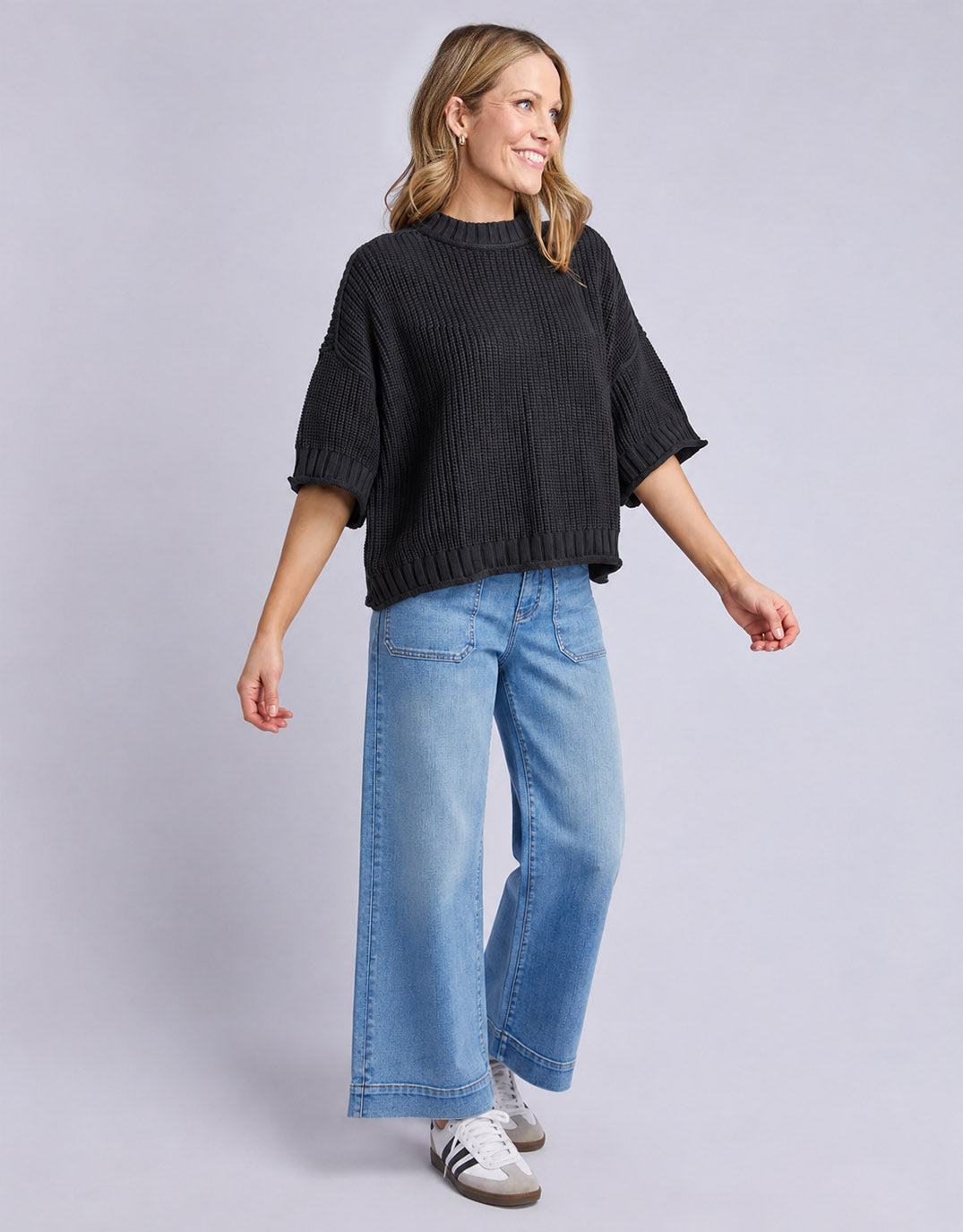 Elm Luela Short Sleeve Knit (Black)