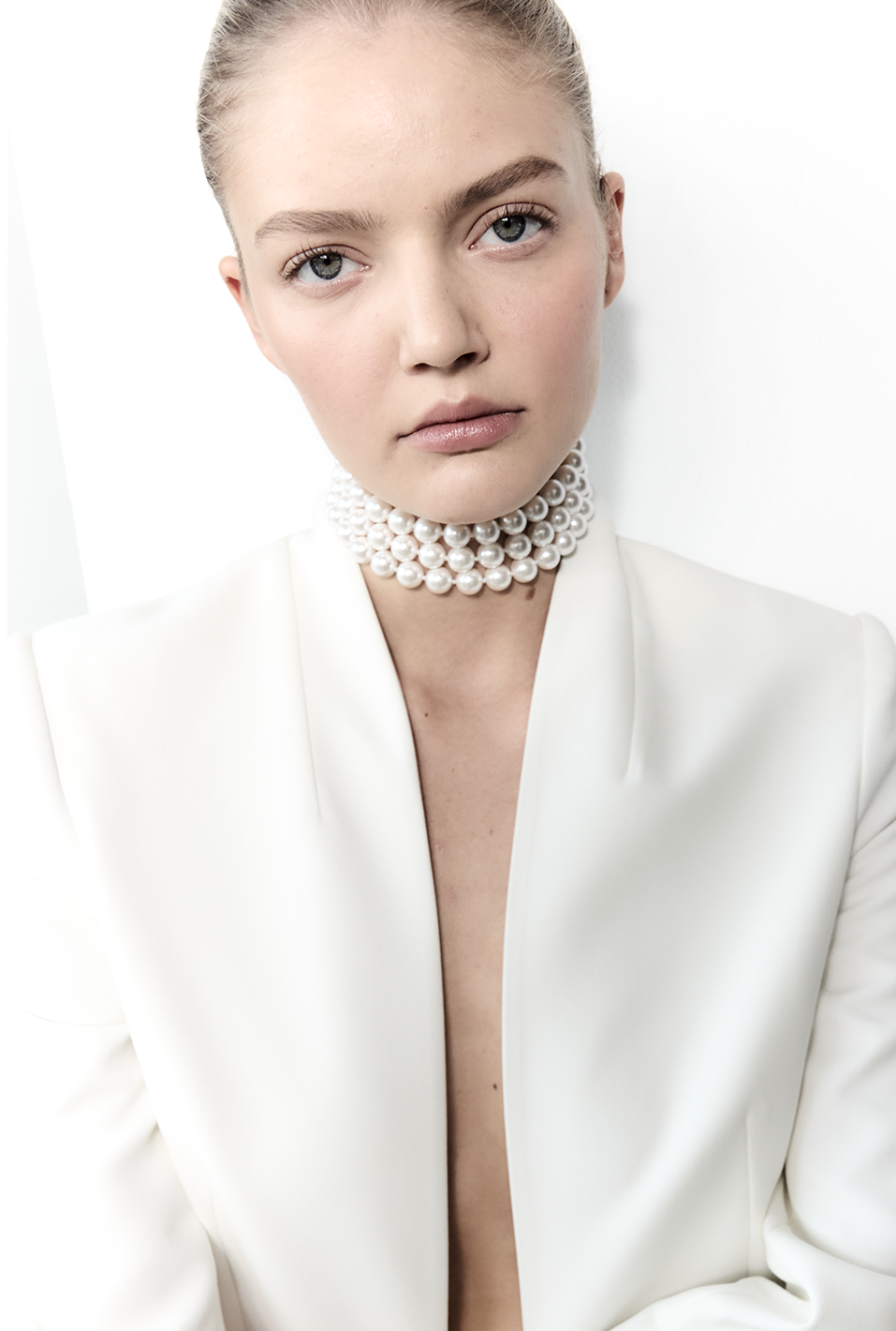 Image of Accessories. Product name - Evelyn Necklace in White colour by brand - MANNING CARTELL