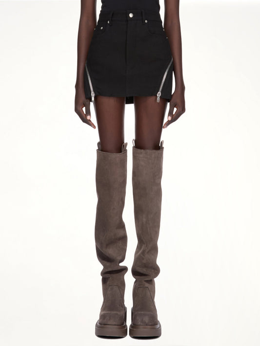 Image of a model wearing Skirts. Productname: RICK OWENS Bolan Banana Mini in Black colour by brand - RICK OWENS