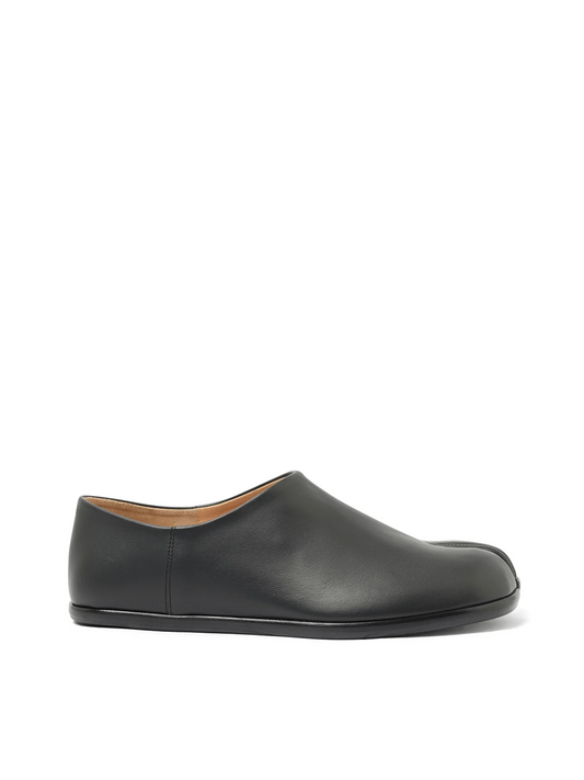 Image of Flats. Productname: MAISON MARGIELA Tabi Babouche in BLACK colour by brand - MAISON MARGIELA