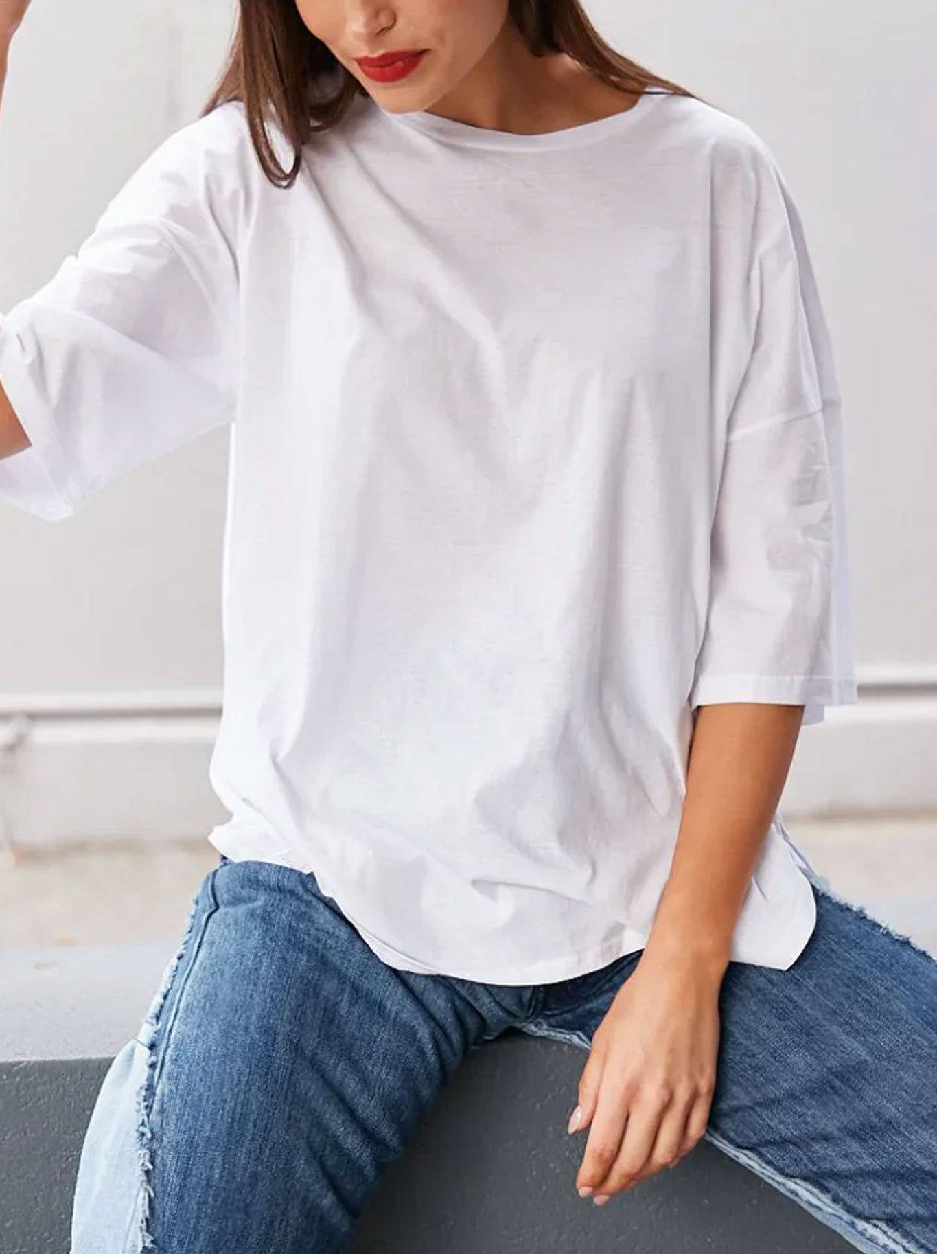 M.A DAINTY PEONY TEE (Black)