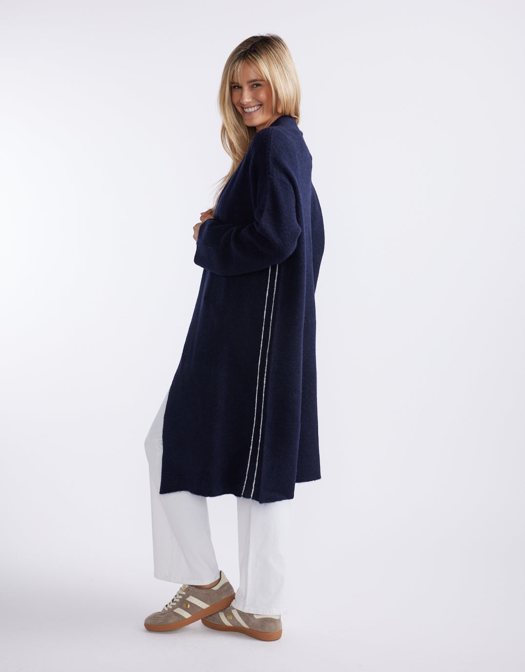White & Co. Montreux Wool Alpaca Longline Cardigan (Navy)