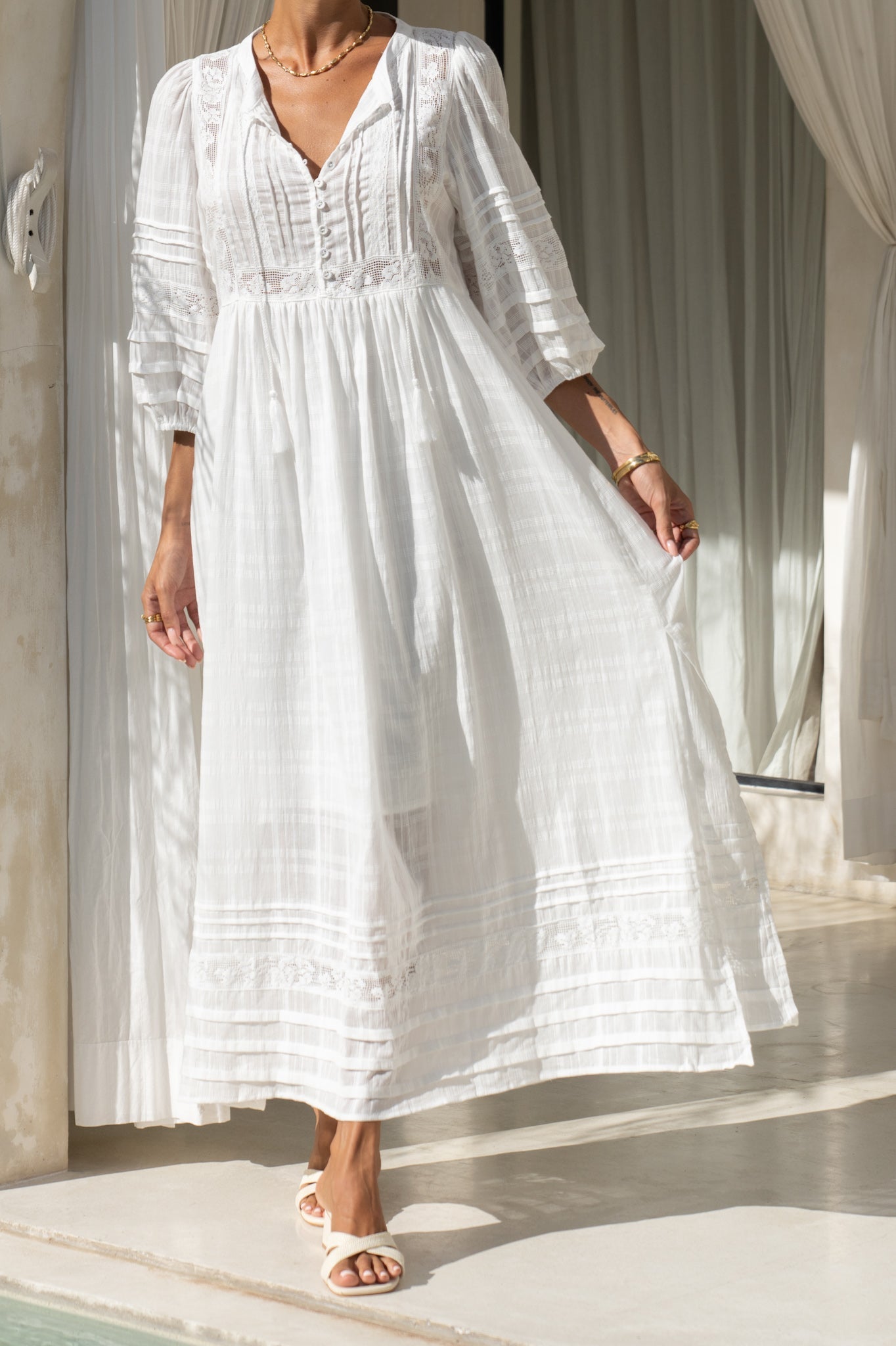 Heychic Macie Lace Detail Maxi Dress (White)