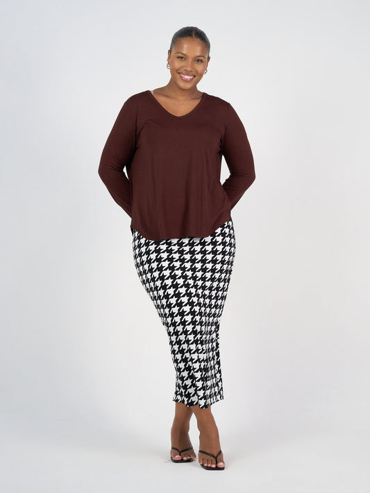Lou Lou Sia V Neck Bamboo Longsleeve Top (Navy)