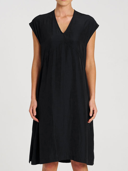 Image of Dresses. Productname: MELA PURDIE SLICE DRESS in Black colour by brand - Mela Purdie