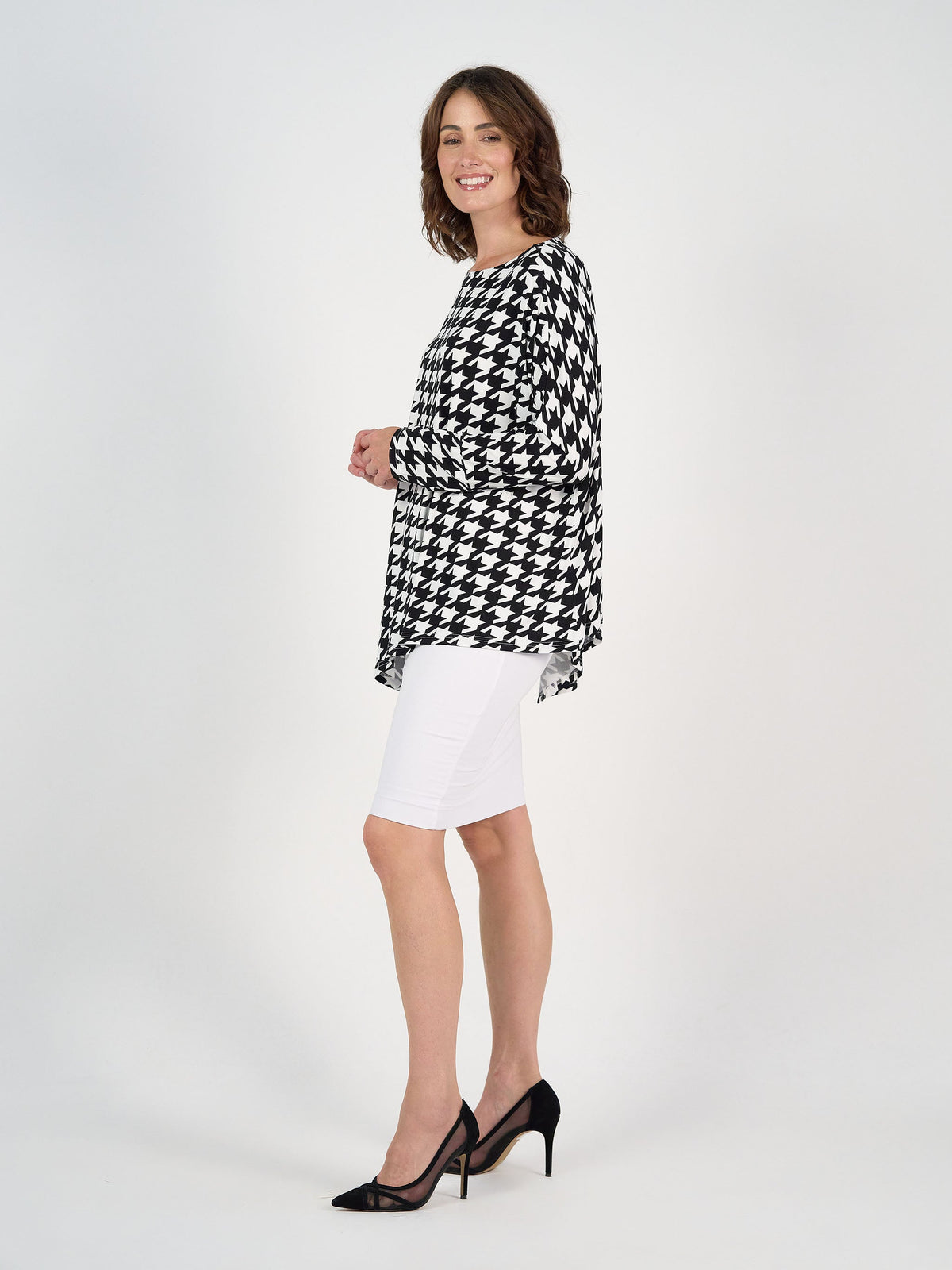 Lou Lou Susie Oversized Asymmetrical Bamboo Top Houndstooth (Houndstoth)