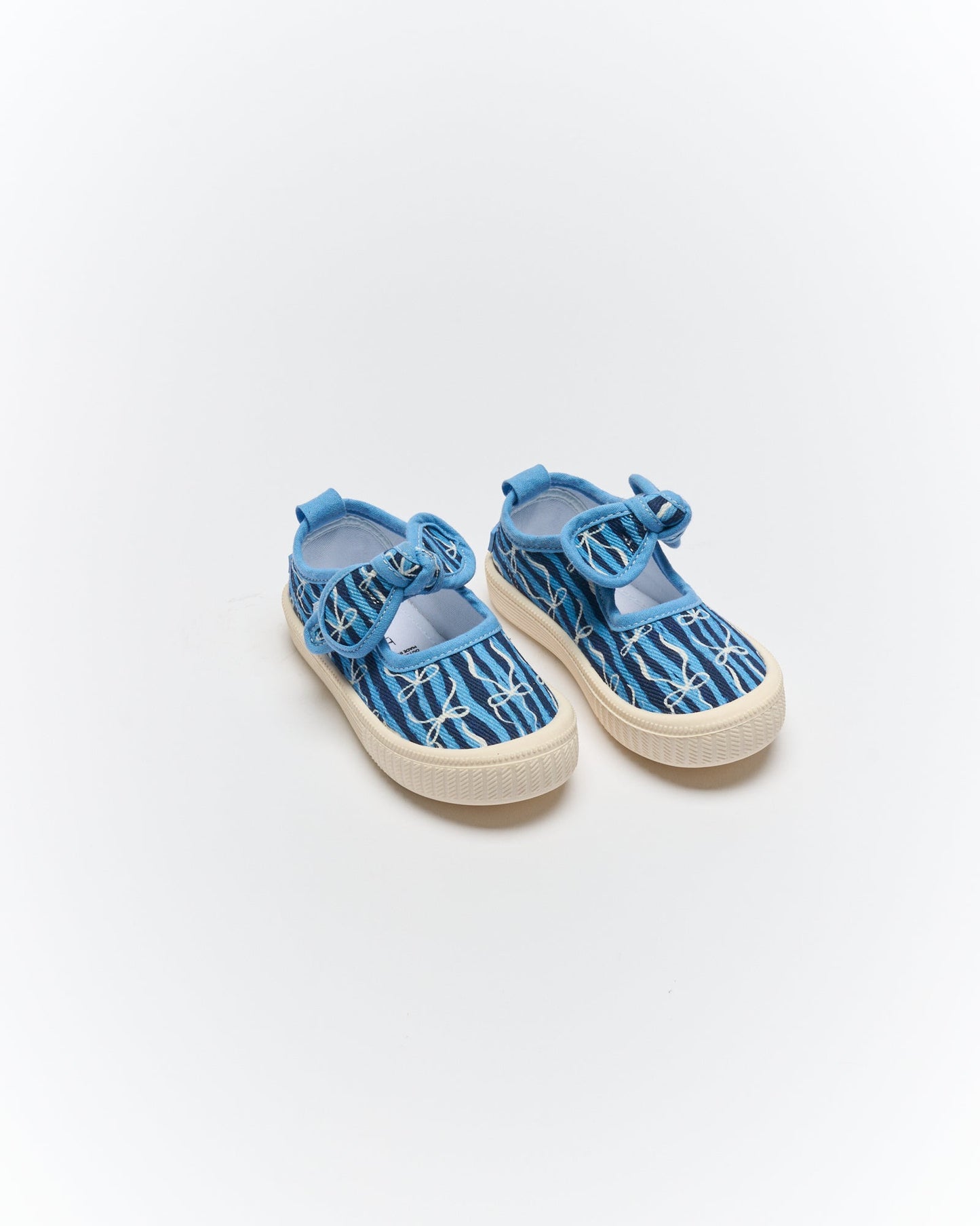 Walnut Melbourne Millie Canvas (Denim Bows)