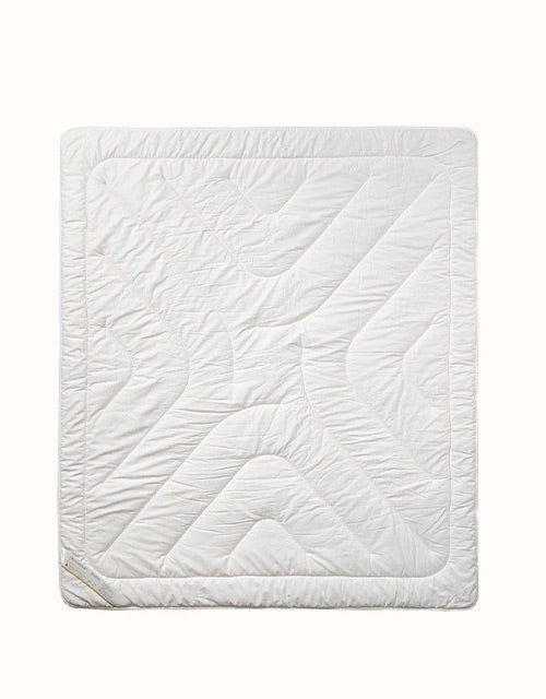 Minijumbuk Everyday Australian Wool Quilt (White)