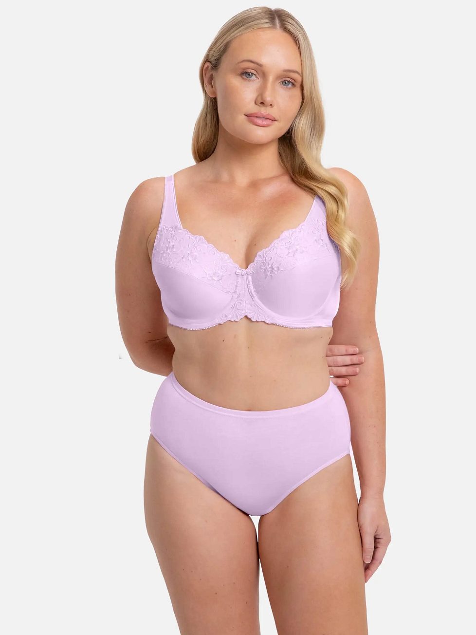 Image of Bras. Productname: Triumph Embroidered Minimiser Bra in Crocus colour by brand - Triumph