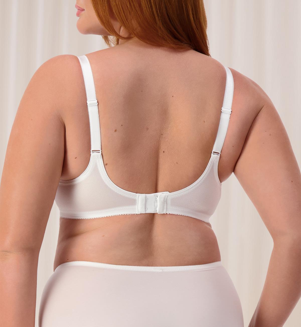 Triumph Embroidered Minimiser Bra (White)