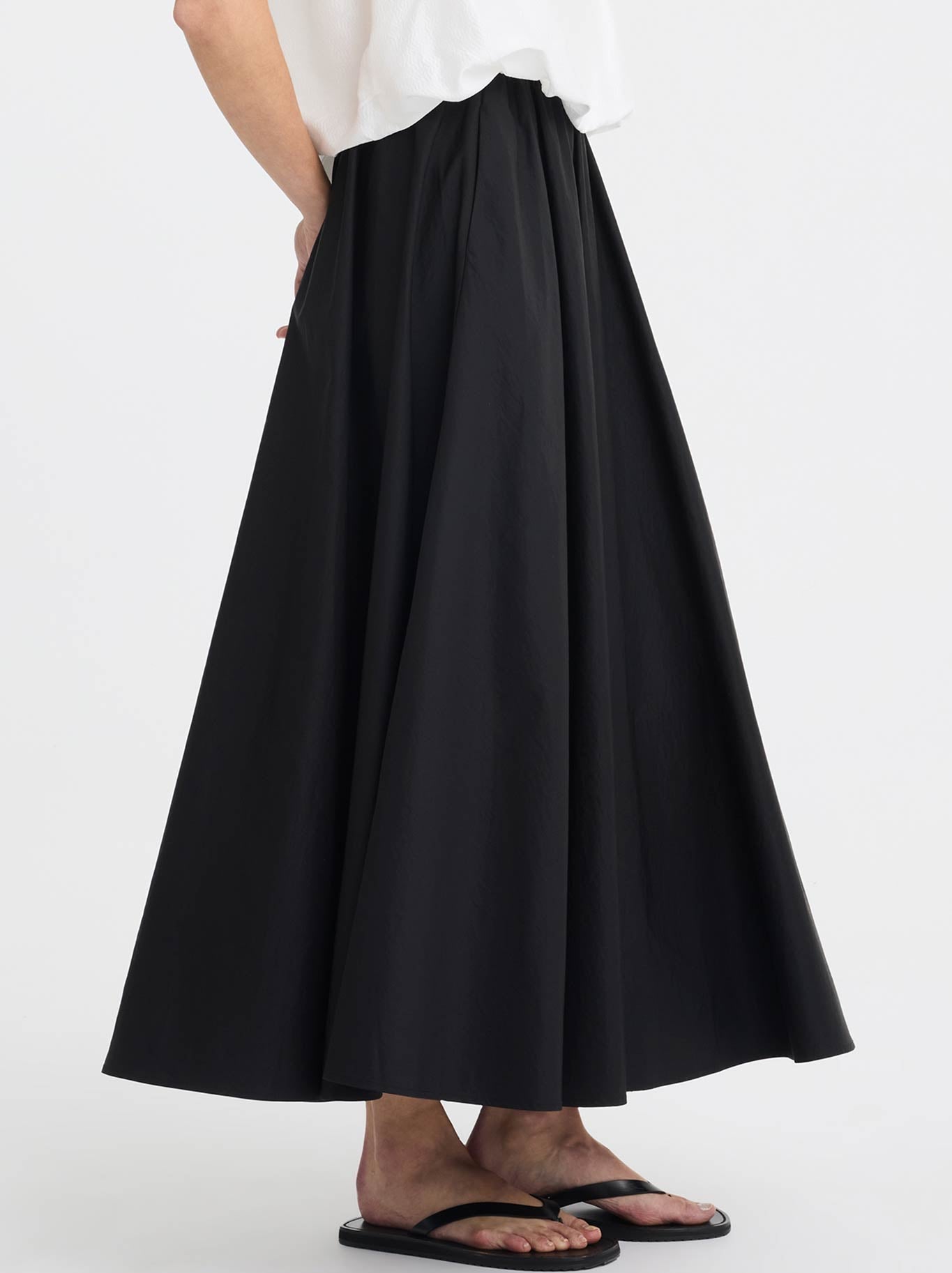 MORRISON COCO TAFETTA SKIRT (Black)