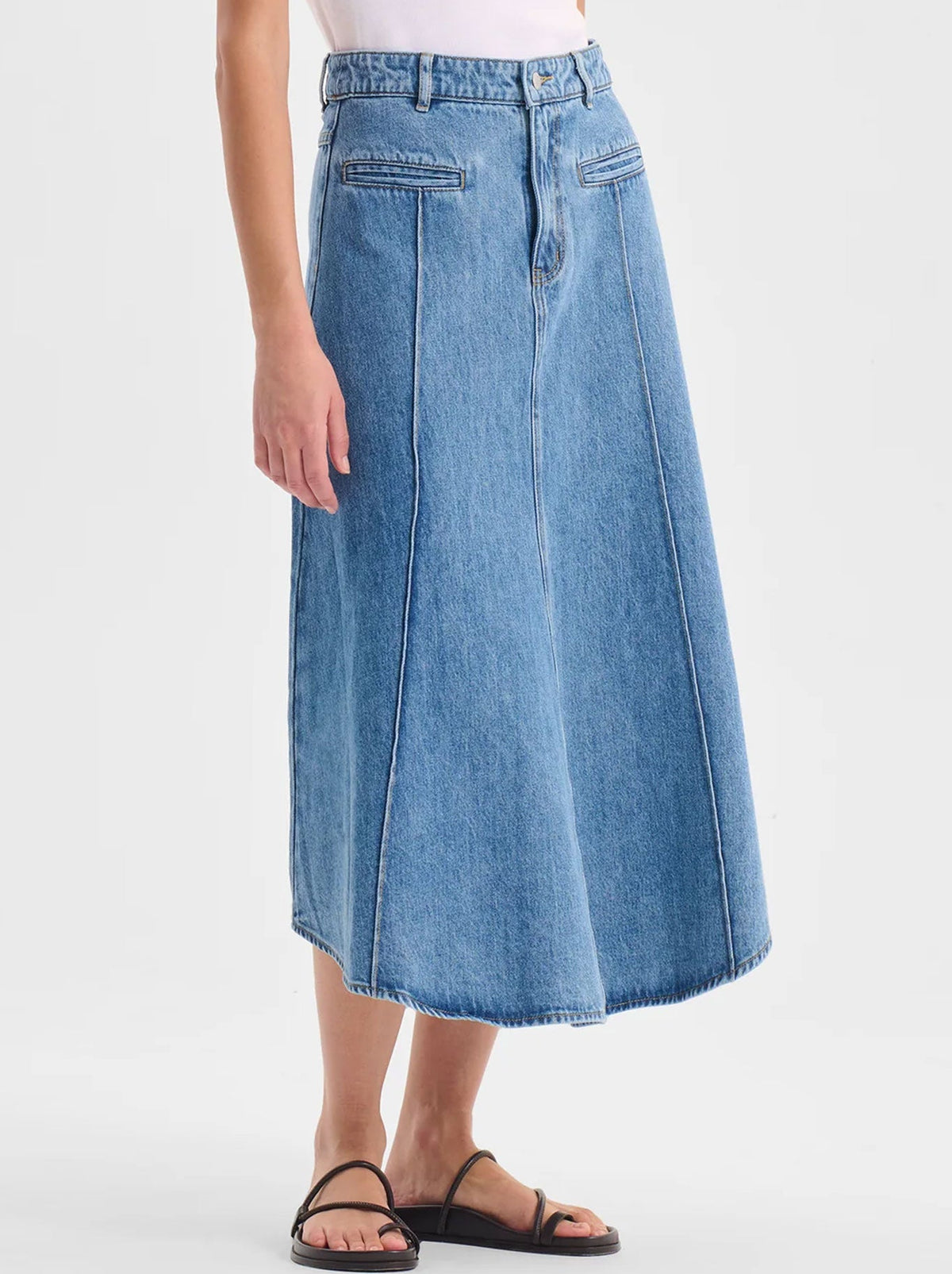 MORRISON JACQUE DENIM SKIRT (Light Blue)