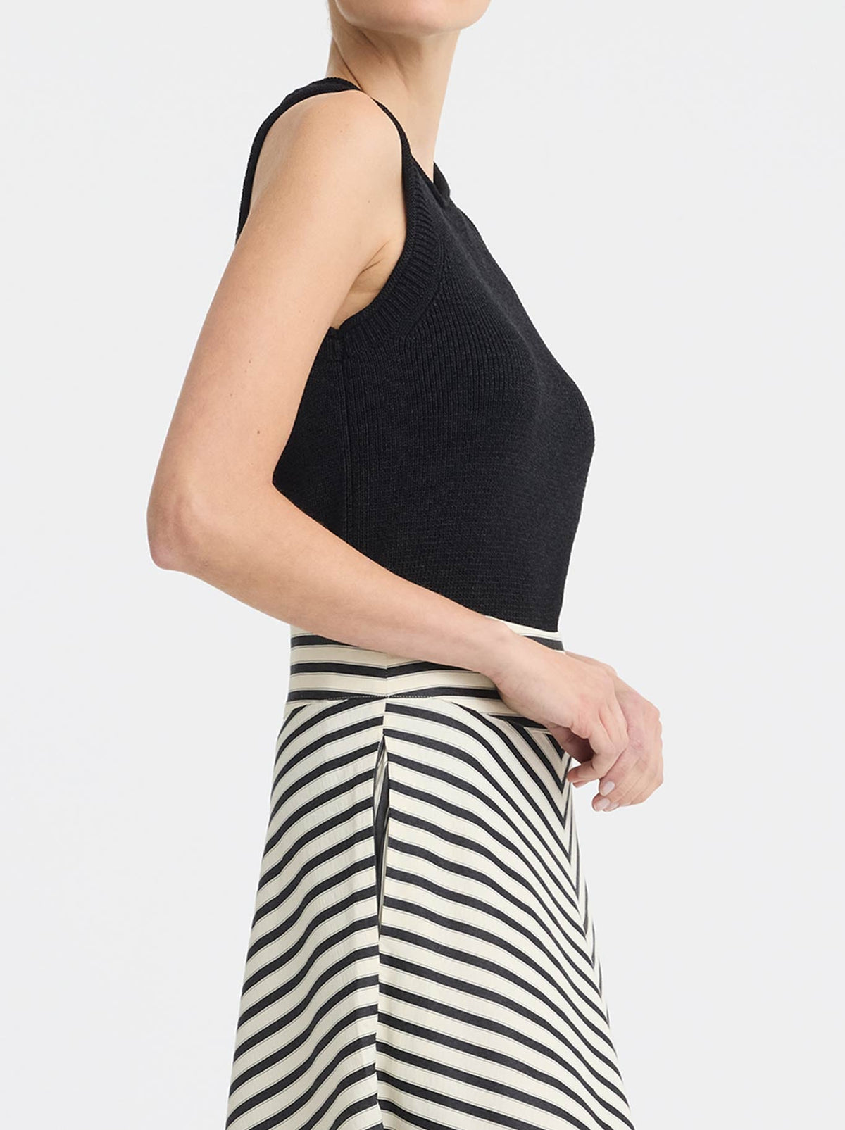 MORRISON MARLI KNIT TANK (Black)