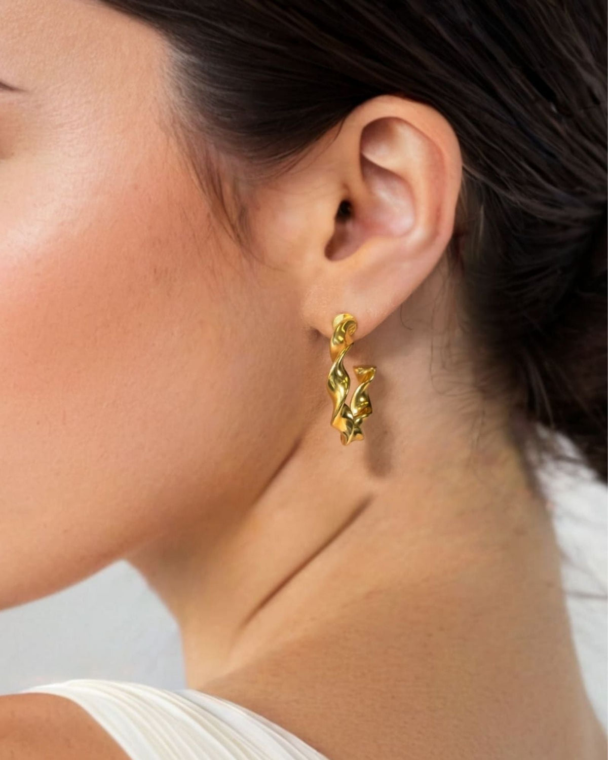 LAVANA Muse Silver Hoop Earrings