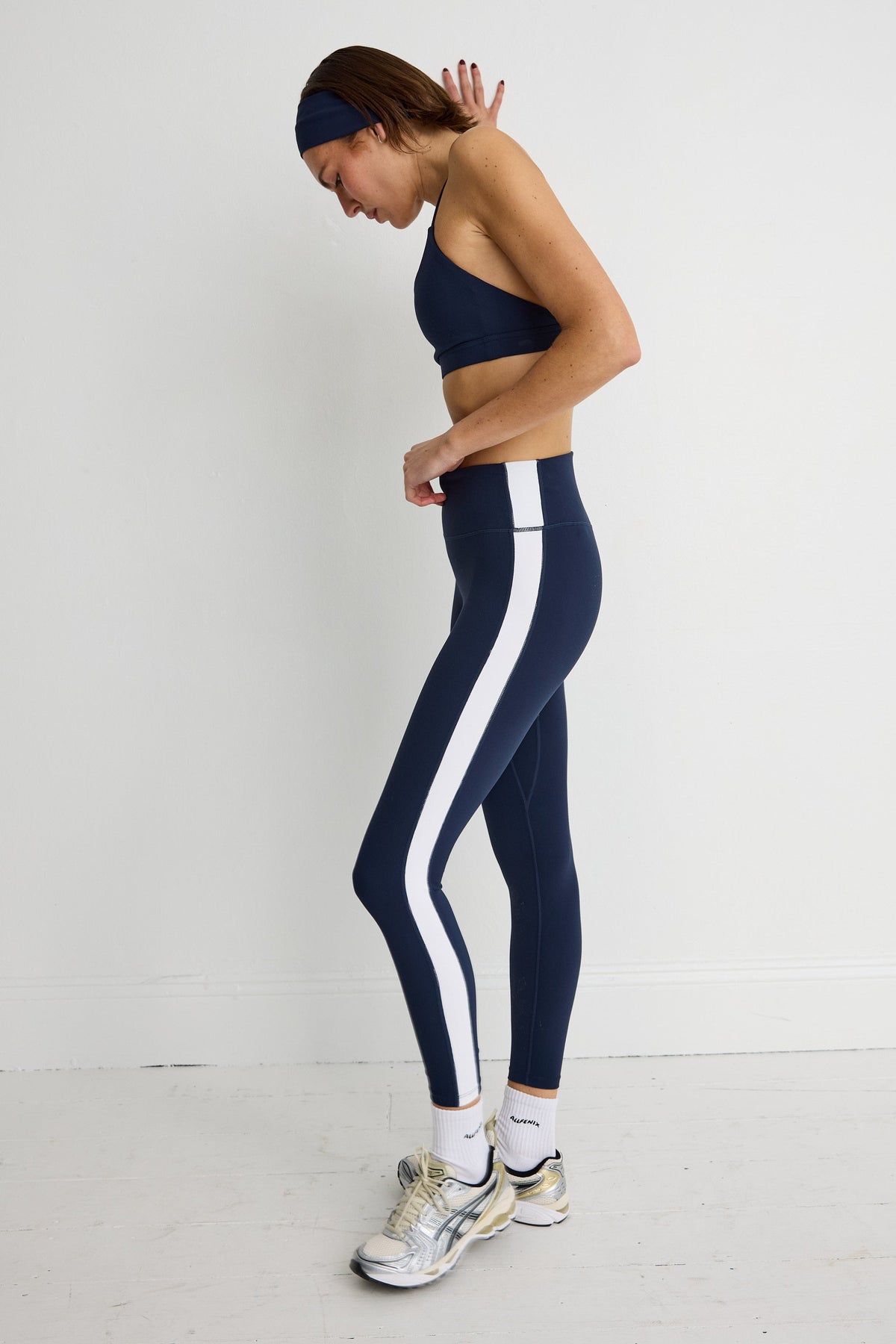 NEW ALLFENIX CloudCore Contrast Stripe 7/8 Legging (Navy)