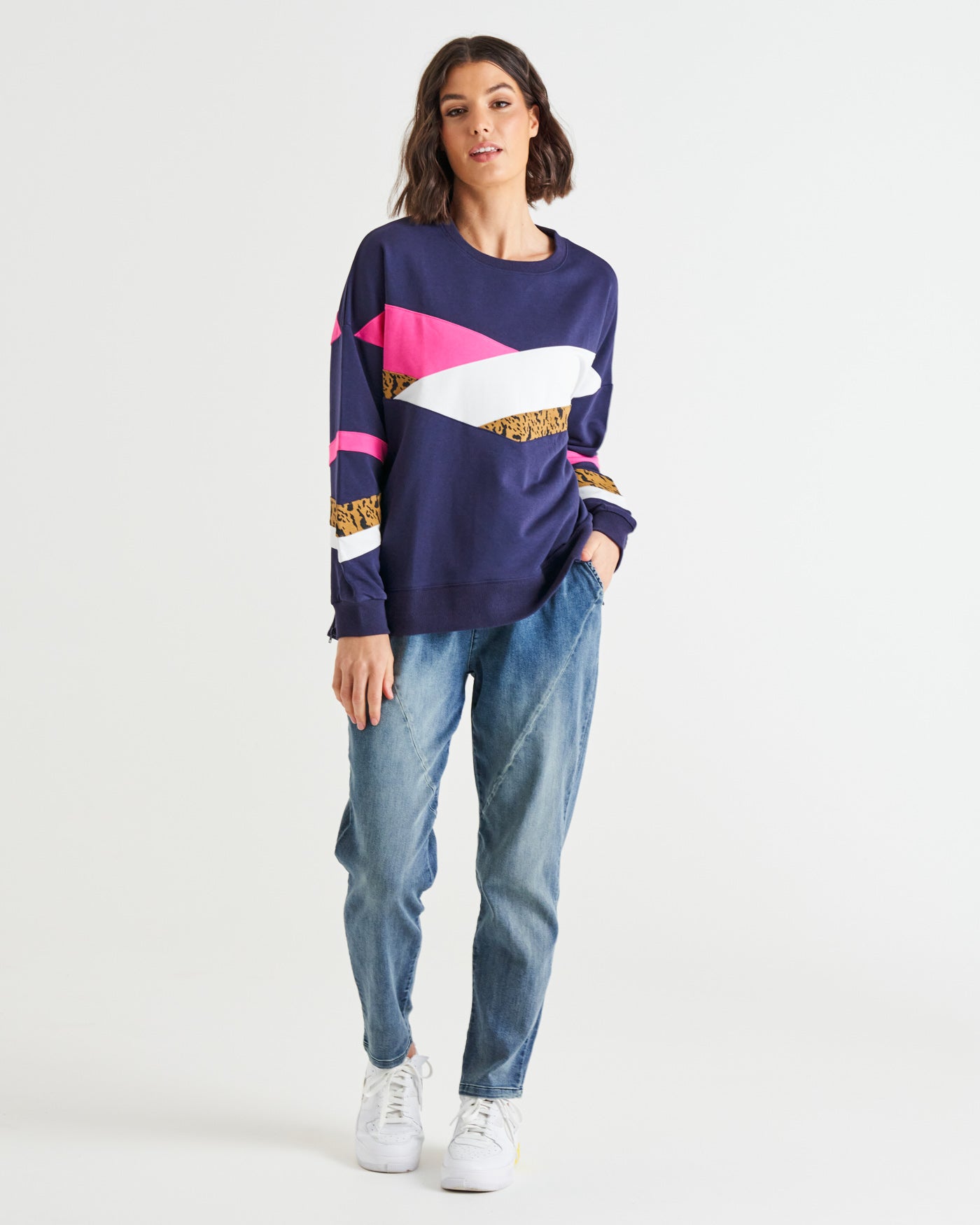 Betty Basics Addie Comfy Cotton Sporty Sweat Blue Chevron Splice (Blue Splice)