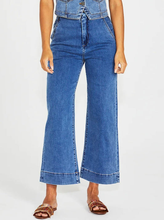 Image of Jeans. Product name - NEW LONDON EMBO RELAXED JEAN in Black colour by brand - New London