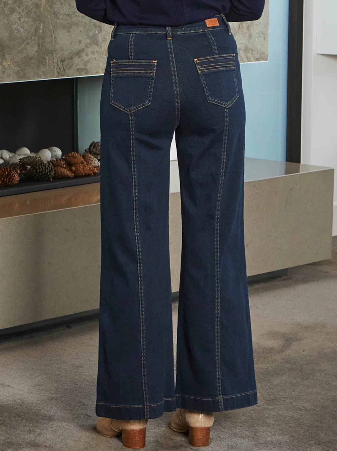 NEW LONDON HALIFAX BOOTLEG JEAN (Dark Wash)