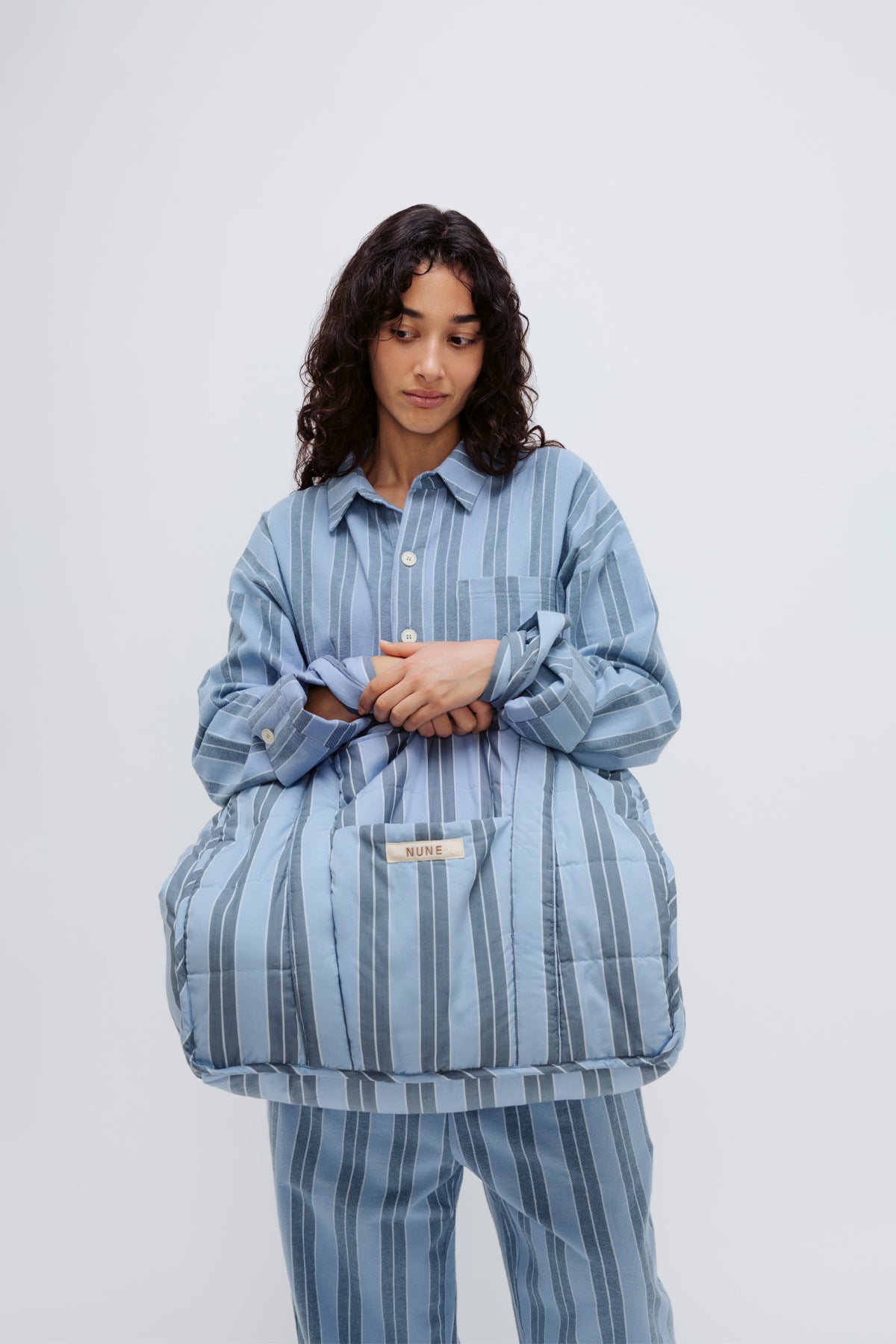 NUNE Doona Tote (Daybreak Stripe)