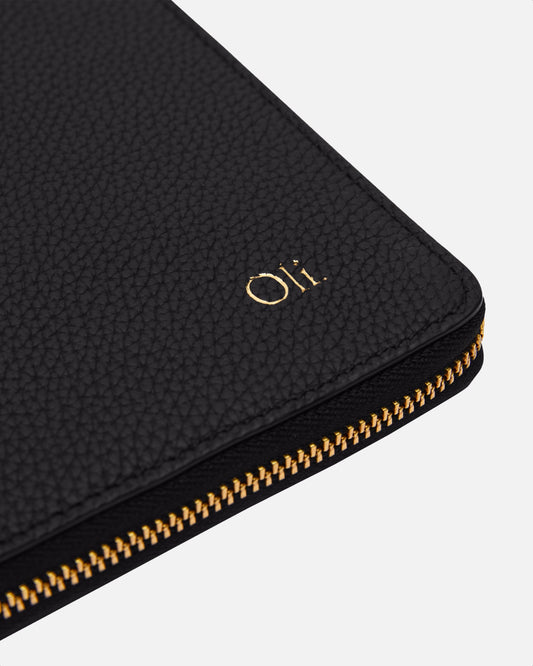 The Daily Edited Olivia Family Travel Wallet (Black)