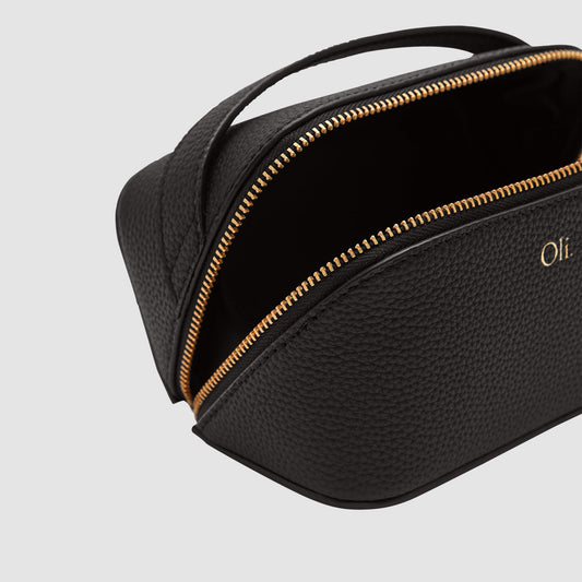 The Daily Edited Olivia Medium Travel Case (Black)