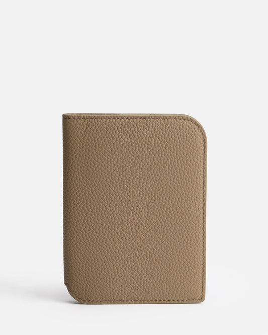 GROUP48 Olivia Passport Holder (Sepia)