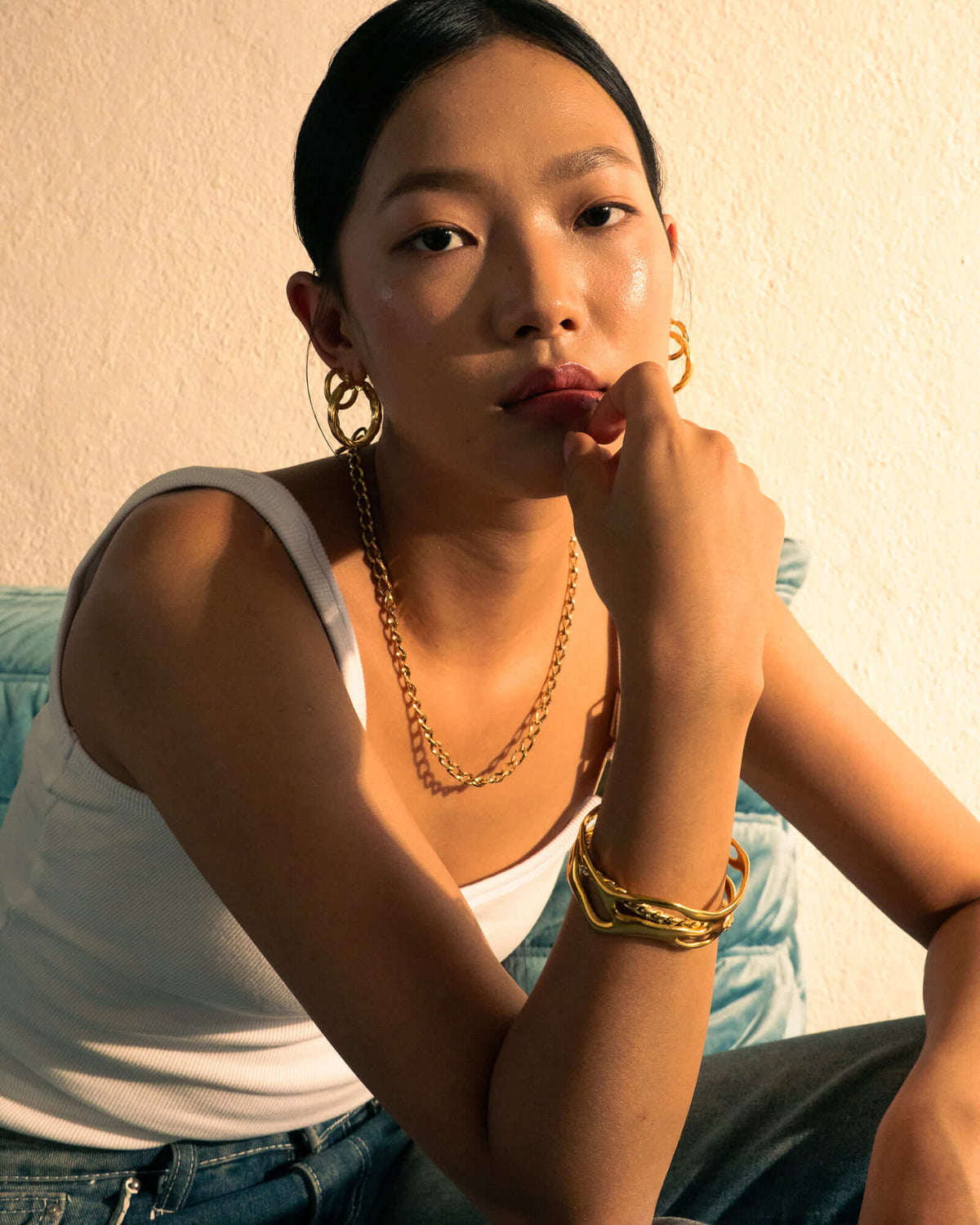 LAVANA Off Duty T-Bar Gold Chain Necklace