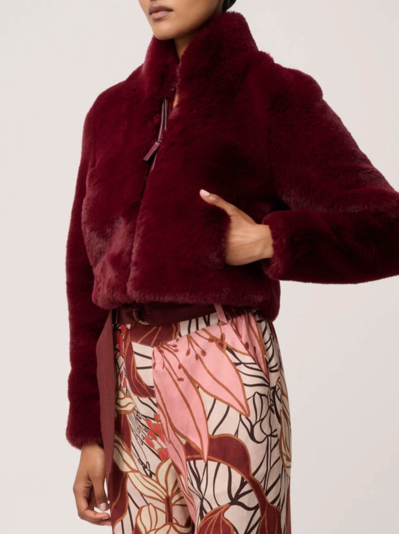 ONCE WAS DAWN FAUX FUR JACKET (Bordeaux)