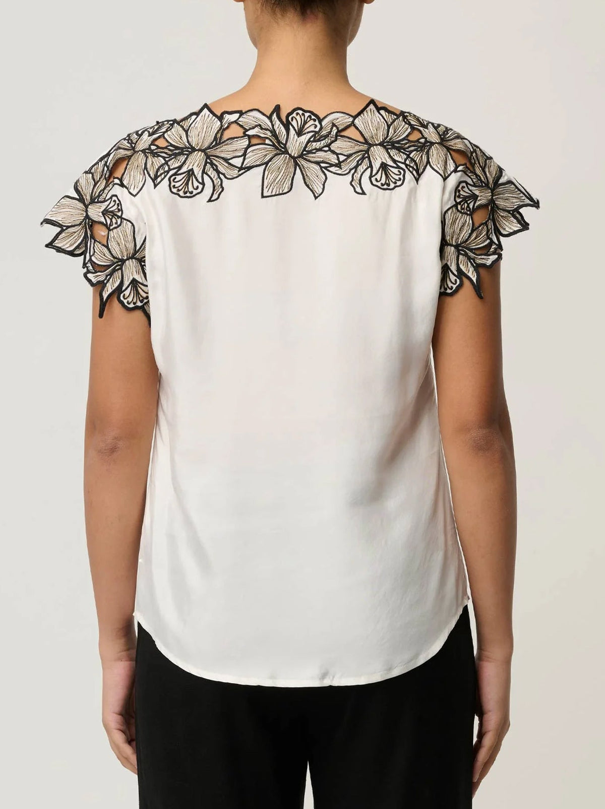 ONCE WAS ELEANOR TOP (Ivory)