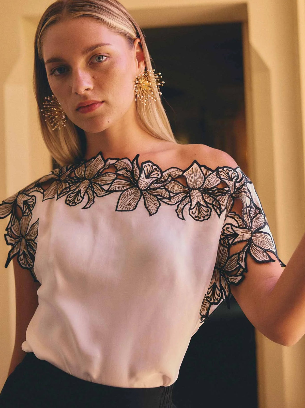 ONCE WAS ELEANOR TOP (Ivory)