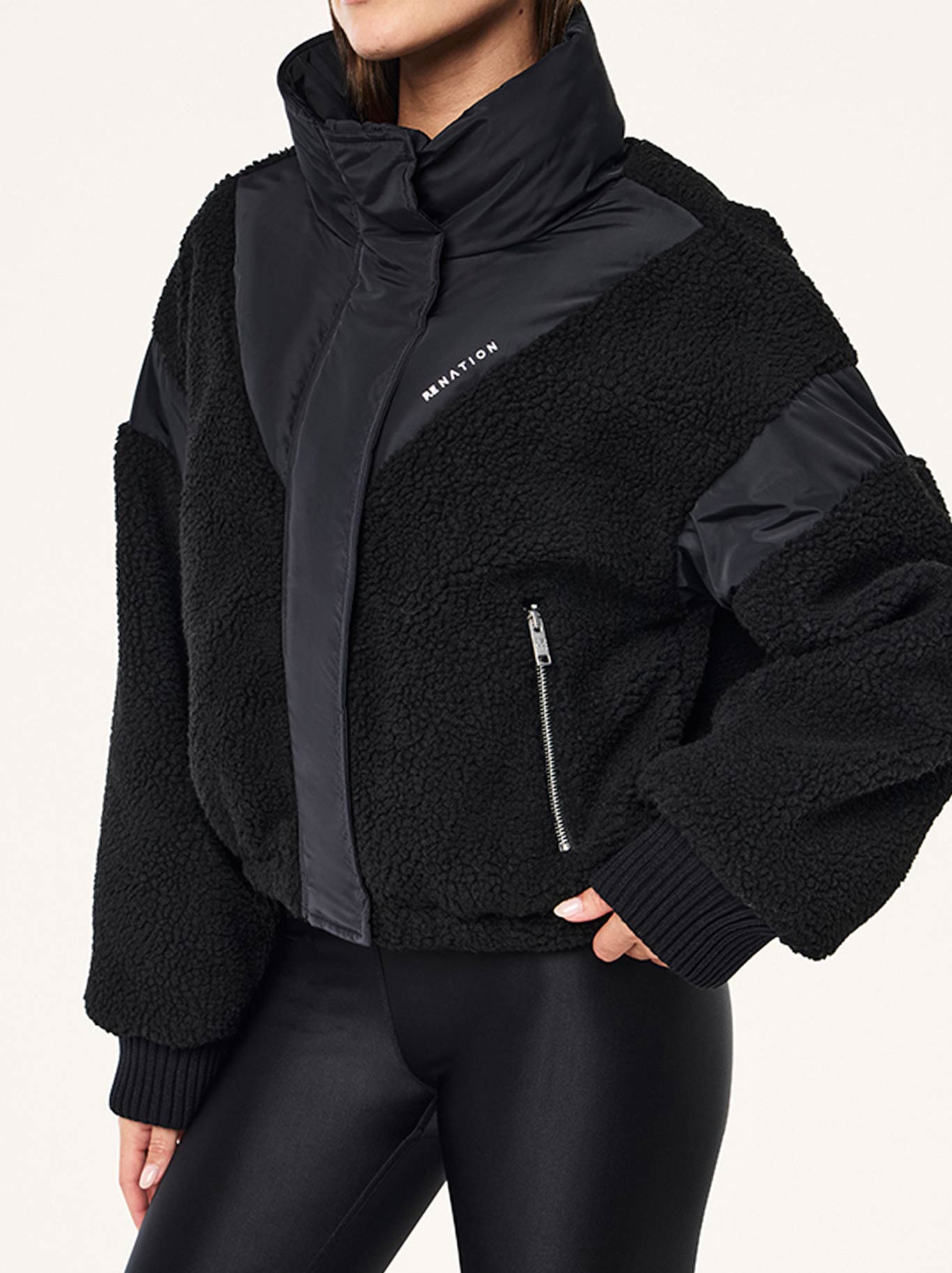 P.E NATION DISTRICT CROP JACKET (Black)