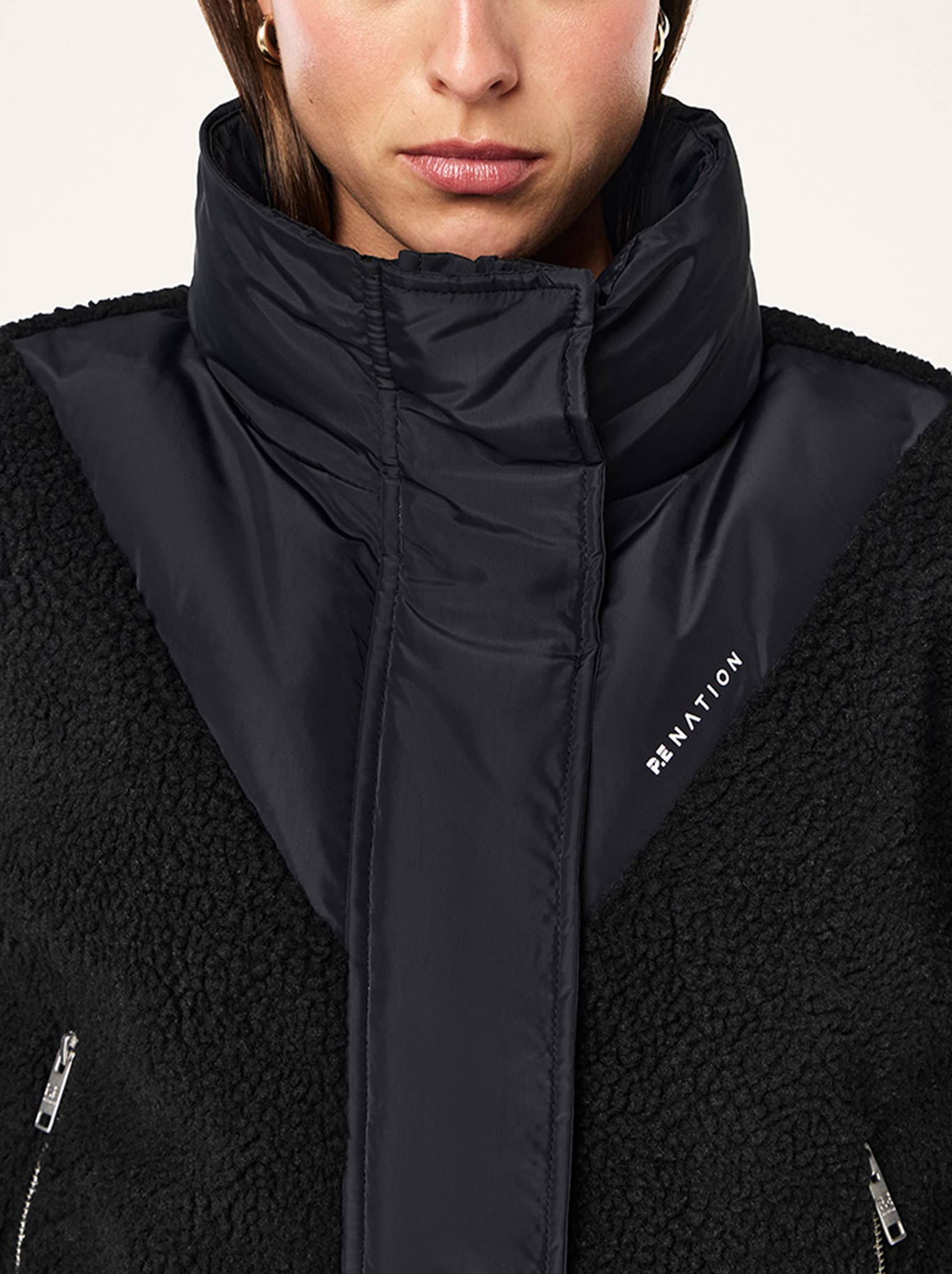 P.E NATION DISTRICT CROP JACKET (Black)