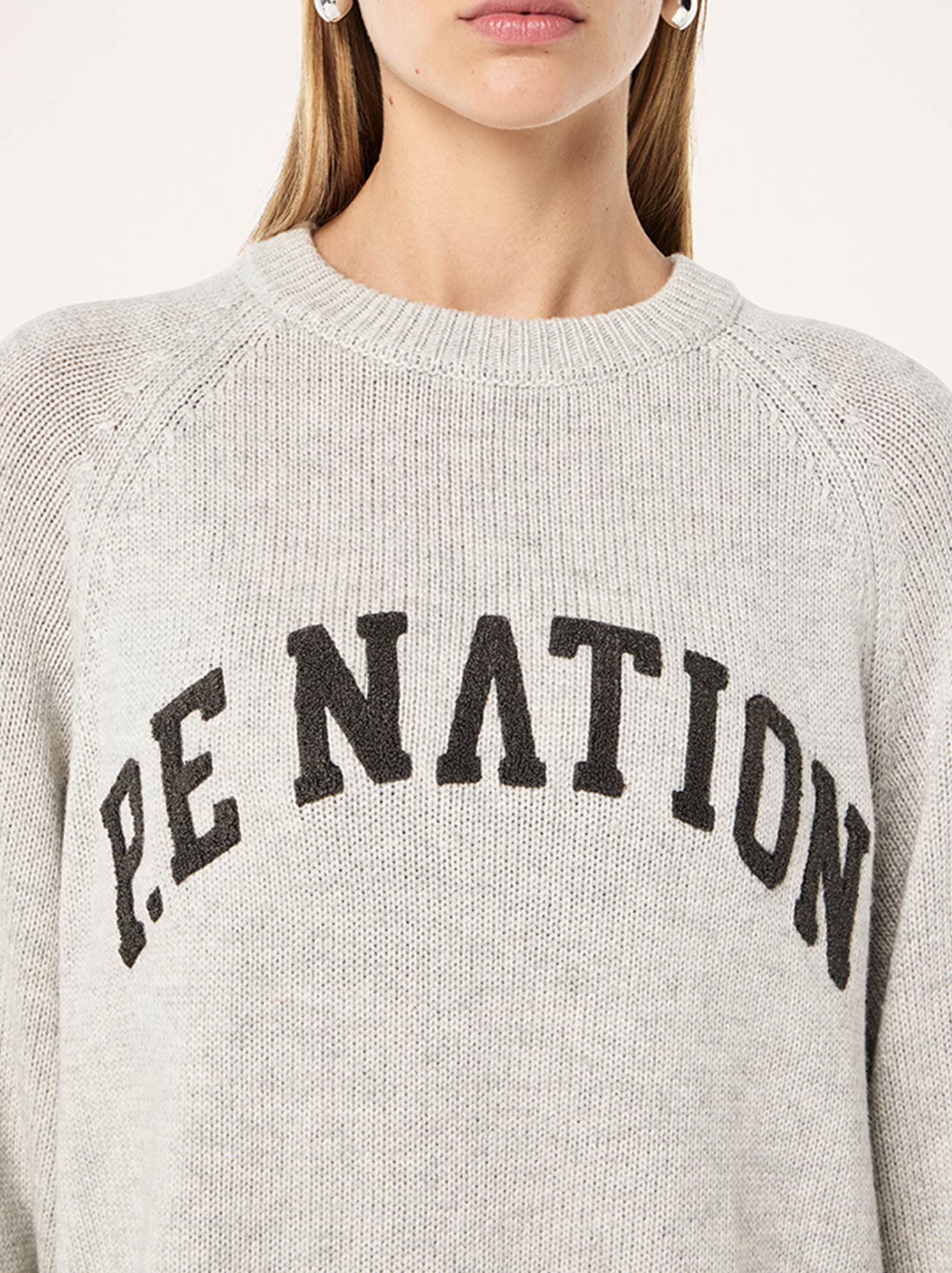 P.E NATION LEGACY KNIT CREW (Snow)