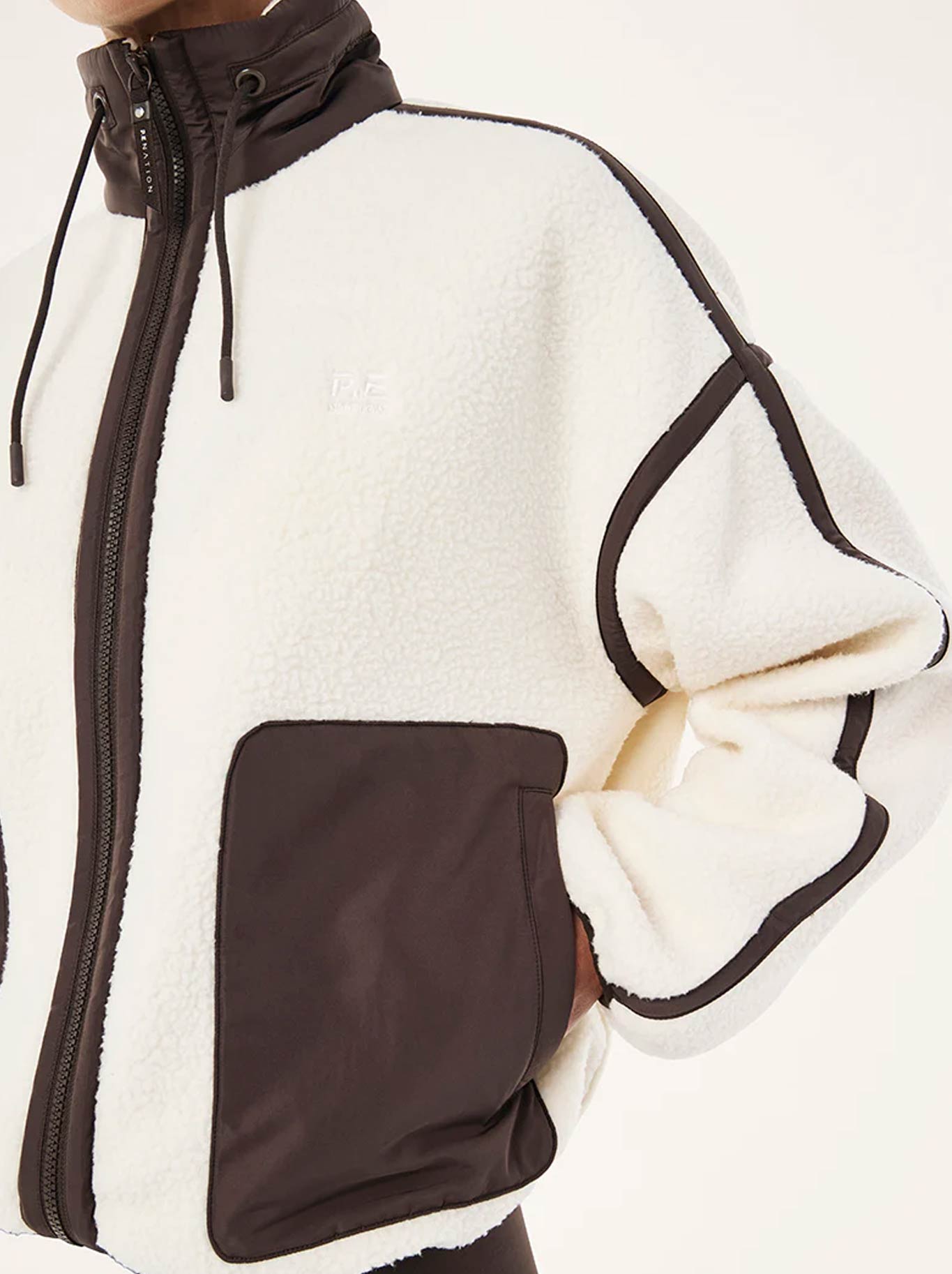 P.E NATION LENNON SHERPA JACKET (Whisper White/Coffee)
