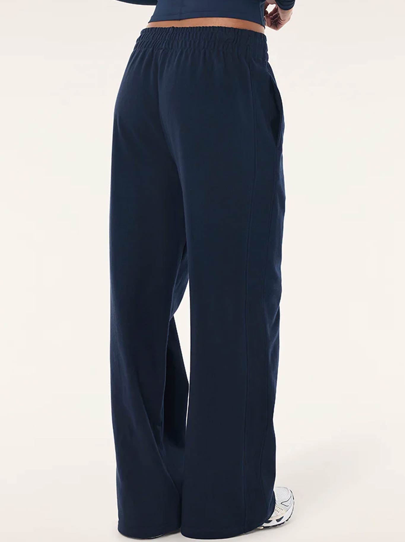 P.E NATION LEGACY TRACKPANTS (Dark Navy)